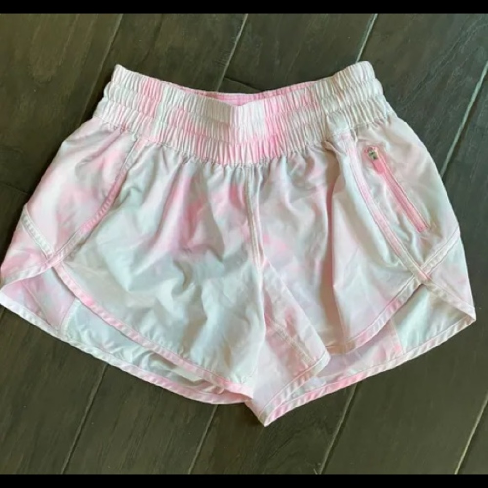 Lululemon limited edition pink tie dye hotty toddy short 4”